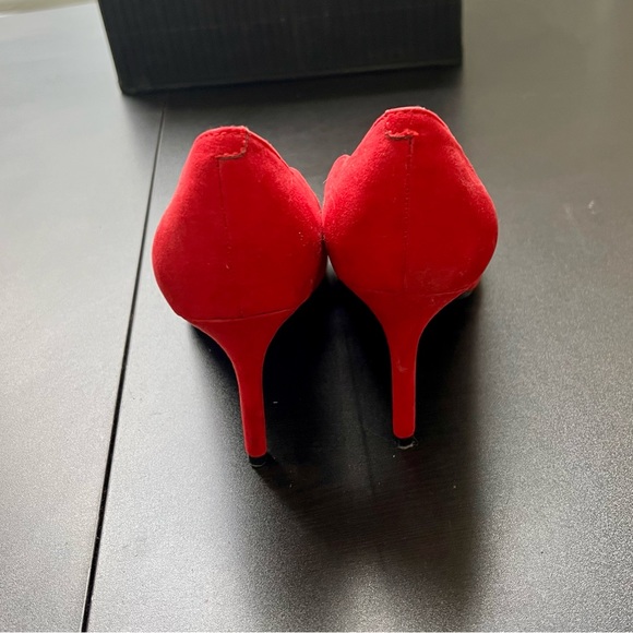 Marc Fisher Red Heels - Picture 7 of 8